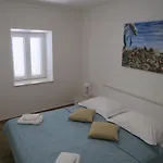 Old Fisherman's House W 3bd, Balcony And Terrace By The Sea Oskorušno