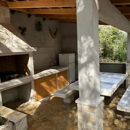 펜션 Old Fisherman's House W 3bd, Balcony And Terrace By The Sea *