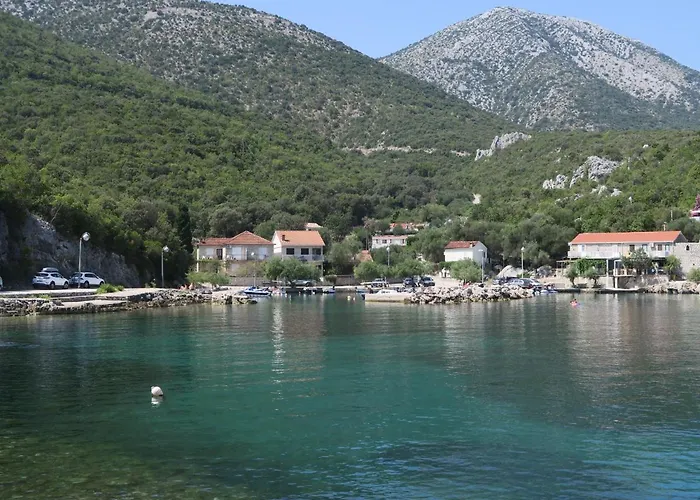 Old Fisherman's House W 3bd, Balcony And Terrace By The Sea Holiday home