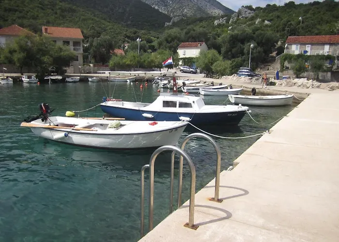 Old Fisherman's House W 3bd, Balcony And Terrace By The Sea Holiday home