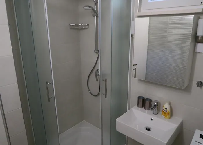 Old Fisherman's House W 3bd, Balcony And Terrace By The Sea *