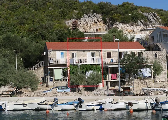 Сasa de vacaciones Old Fisherman's House W 3bd, Balcony And Terrace By The Sea *