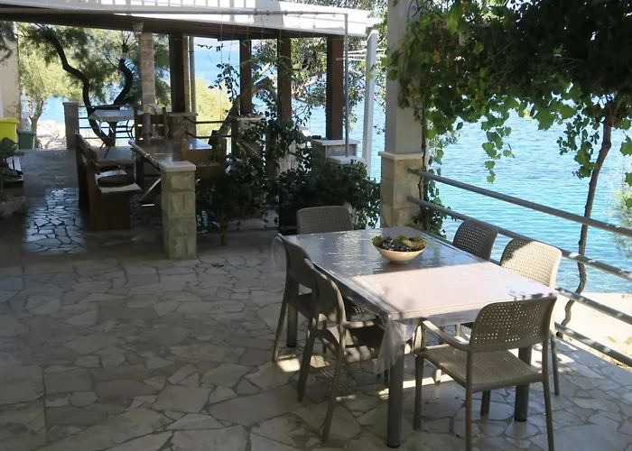 Old Fisherman's House W 3bd, Balcony And Terrace By The Sea *